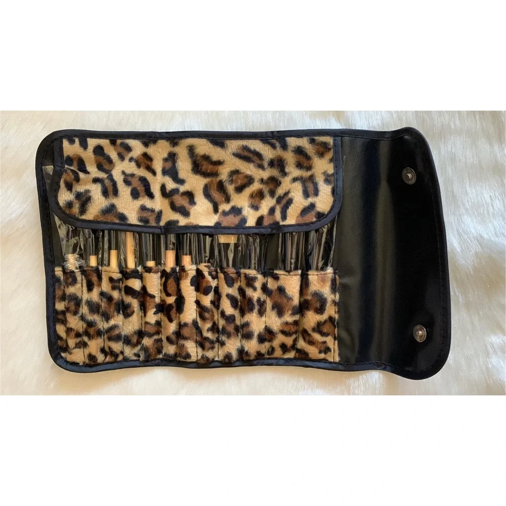 Contour Palette & Makeup Brush Set